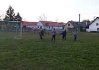 30.4.2016 - Stavění Májky